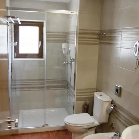 Hotel Rural Montanas De Pumar