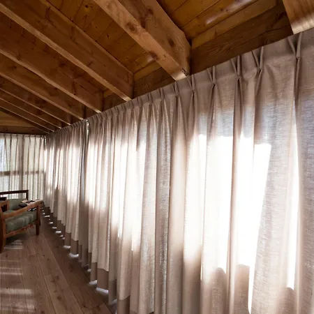 Rural Montanas De Pumar Hotel 4*
