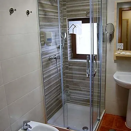 Hotel Rural Montanas De Pumar