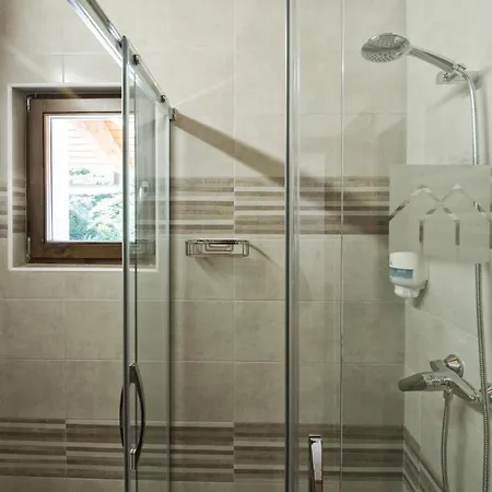 Hotel Rural Montanas De Pumar