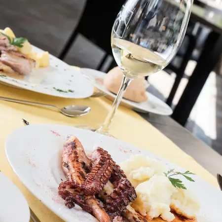 Rural Montanas De Pumar Hotel Besullo