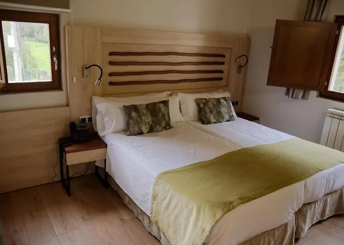 Rural Montanas De Pumar 4*