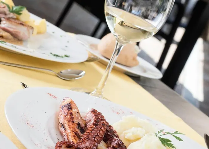 Rural Montanas De Pumar Hotel Besullo